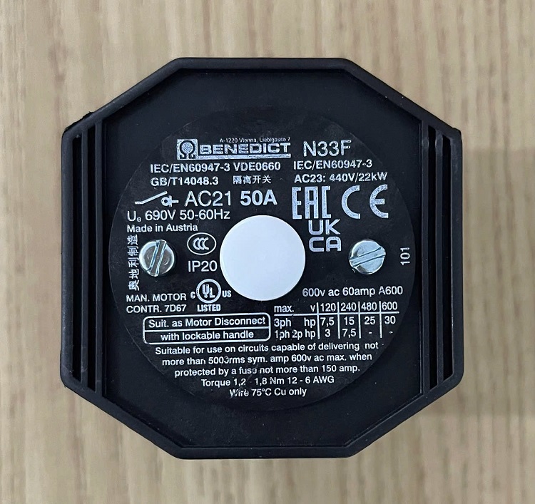 Công tắc 50A 690V 3 pin (43,0002,0417)